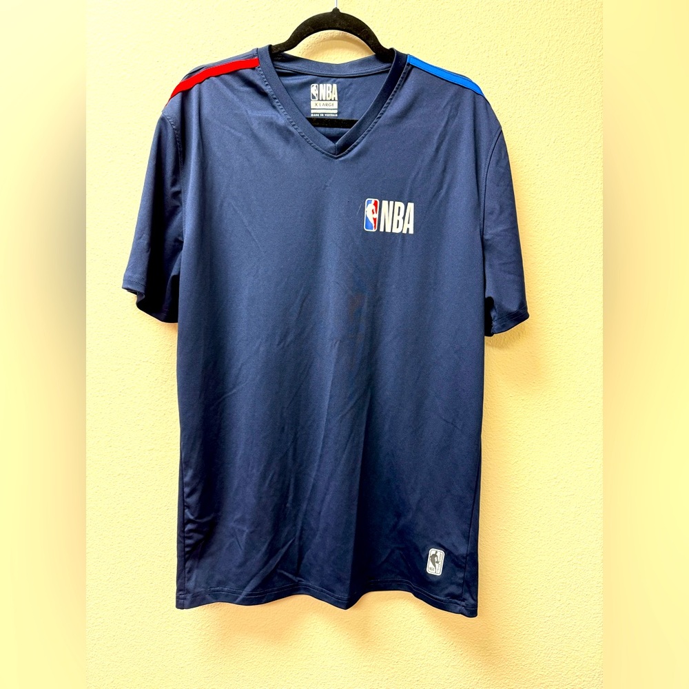 NBA Basketball Shirt. Large. Excellent Condition. Navy with Red, White and Blue